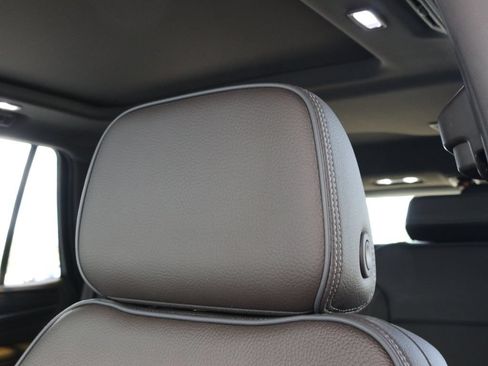Used 2021 GMC Yukon Denali w/ Denali Ultimate Package AWD/4WD image 29