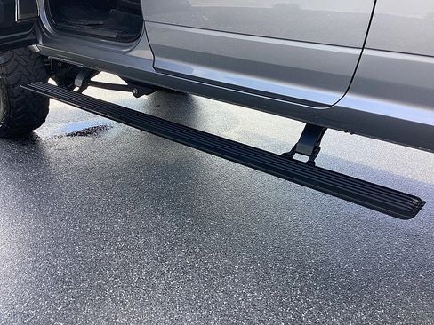 Used 2021 RAM 2500 Limited image 9