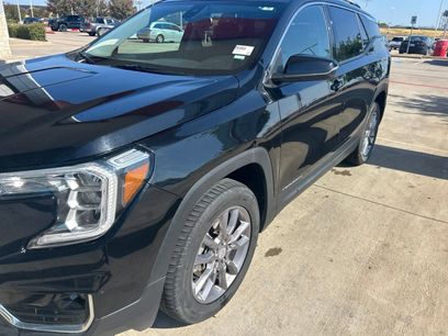 Used 2024 GMC Terrain SLT