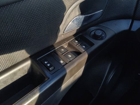 Used 2016 Chevrolet Cruze LT FWD image 27