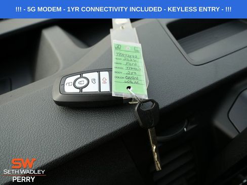 New 2026 Ford Transit 250 148 Medium Roof image 25