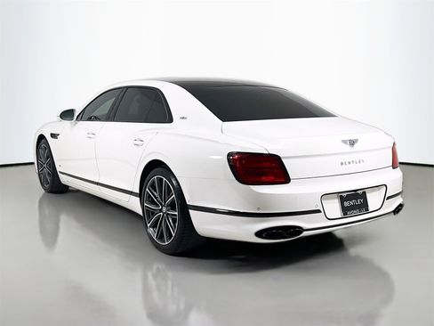 Certified 2021 Bentley Flying Spur V8 image 6