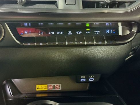 Used 2025 Lexus UX 300h FWD w/ Cold Area Package image 17