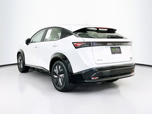 Used 2024 Nissan Ariya EVOLVE+ image 5