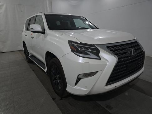 Used 2022 Lexus GX 460 Premium w/ Premium Plus Package image 3