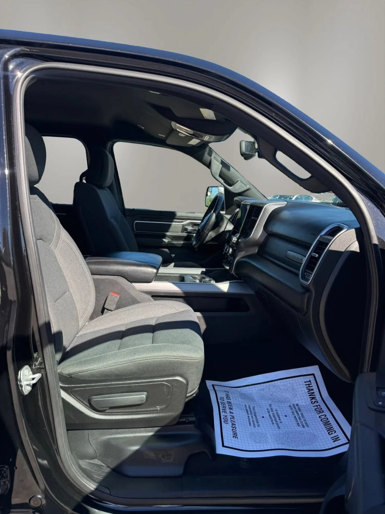 Used 2019 RAM 1500 Big Horn AWD/4WD image 16
