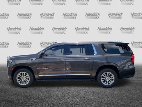 Used 2021 GMC Yukon XL SLT AWD/4WD image 7