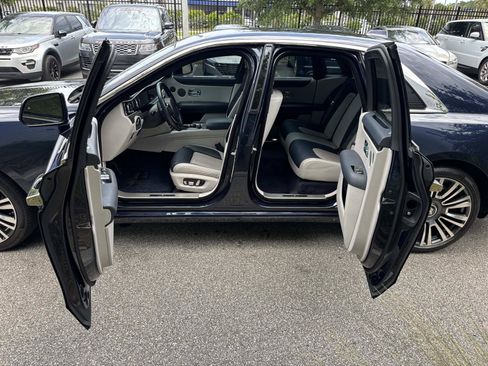 Used 2023 Rolls-Royce Ghost AWD/4WD image 17