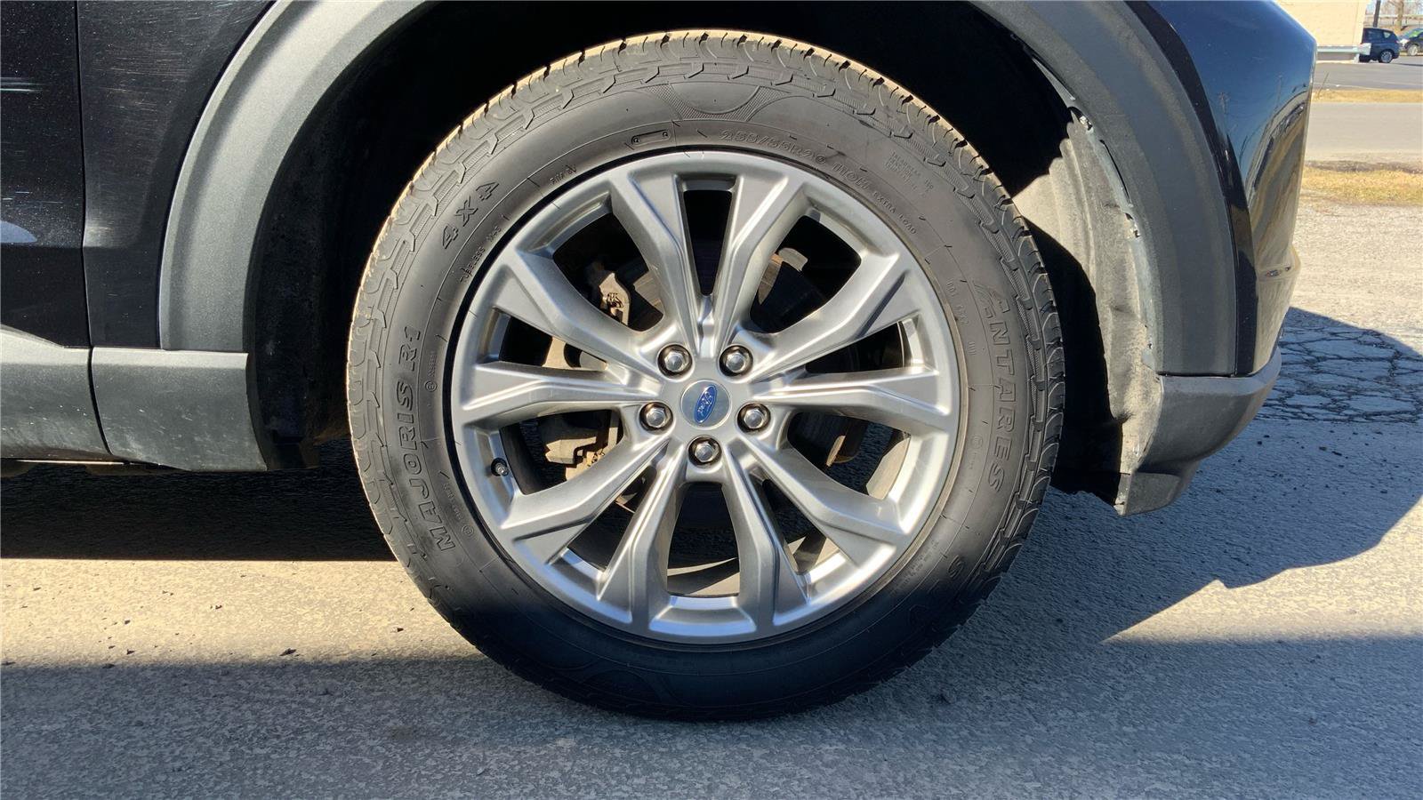 Used 2022 Ford Explorer Limited AWD/4WD image 26