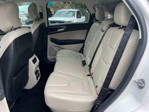 Used 2016 Ford Edge Titanium w/ Equipment Group 302A AWD/4WD image 8