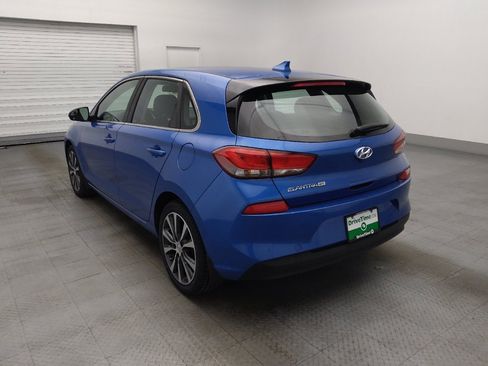 Used 2018 Hyundai Elantra GT FWD image 5
