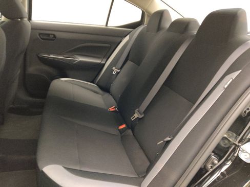 Used 2025 Nissan Versa S w/ Trunk Package image 18