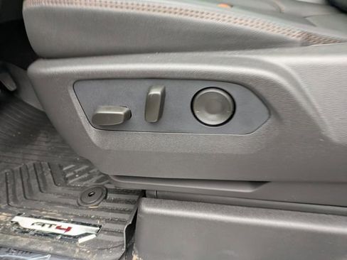 New 2026 GMC Sierra 1500 AT4 w/ AT4 Premium Package image 21