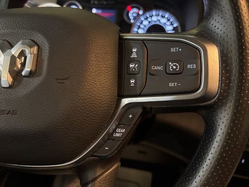 Used 2025 RAM 2500 Tradesman AWD/4WD image 25