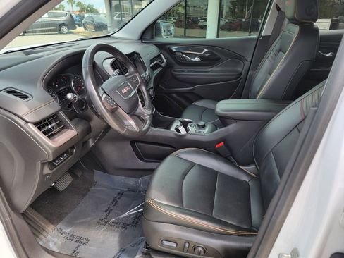 Used 2022 GMC Terrain AT4 w/ Infotainment Package II image 10