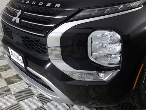 Used 2022 Mitsubishi Outlander SEL image 39