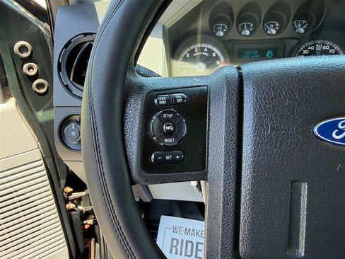 Used 2016 Ford F250 XL w/ XL Appearance Package AWD/4WD image 31