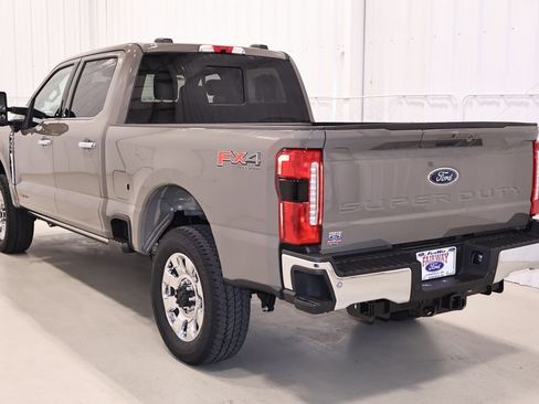 New 2026 Ford F350 Lariat AWD/4WD image 7