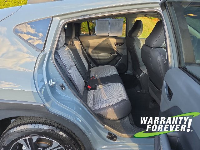Used 2024 Subaru Crosstrek 2.0i Premium AWD/4WD image 17