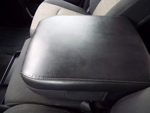 Used 2012 RAM 2500 SLT image 25