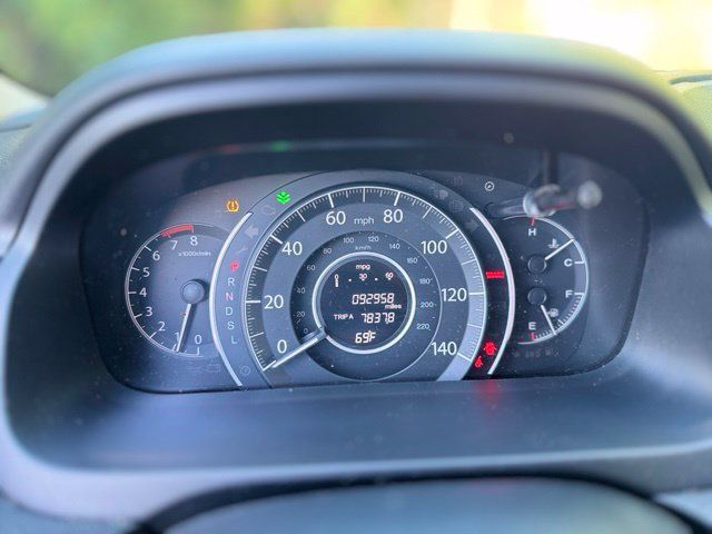 Used 2016 Honda CR-V EX image 16