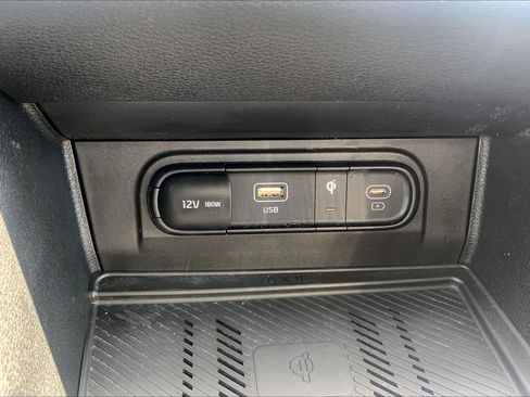 Used 2024 Kia Sportage EX FWD image 34