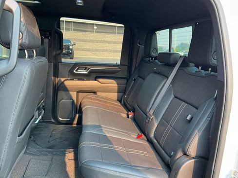 Certified 2024 Chevrolet Silverado 3500 High Country w/ High Country Premium Package AWD/4WD image 22