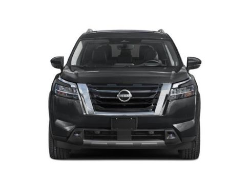 Used 2025 Nissan Pathfinder Platinum w/ Cargo Package FWD image 7