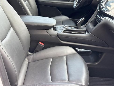 Certified 2024 Cadillac XT6 Premium Luxury image 16