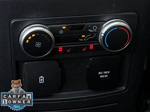 Used 2023 Ford Explorer Limited w/ Limited Technology Package image 24