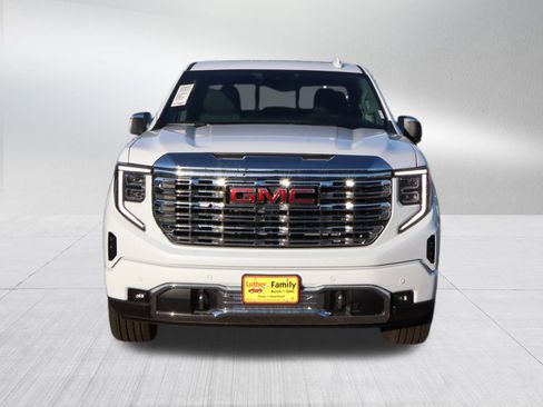 New 2026 GMC Sierra 1500 Denali w/ Denali Reserve Package image 2