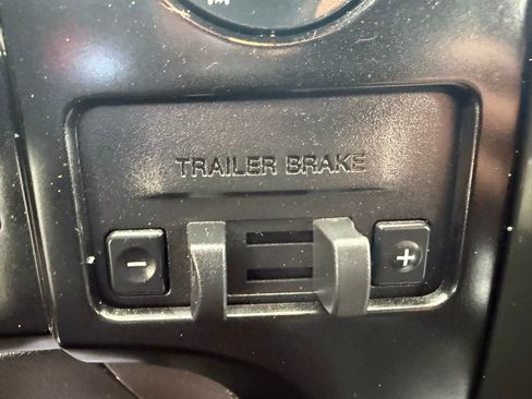 Used 2013 Ford F150 FX4 w/ Luxury Equipment Group image 32