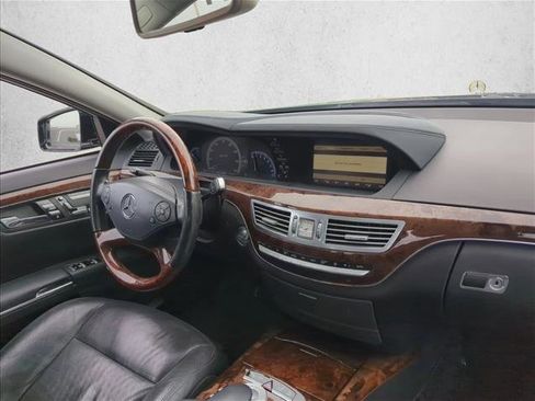 Used 2013 Mercedes-Benz S 550 image 24