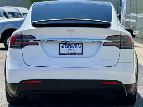 Used 2019 Tesla Model X Long Range AWD/4WD image 5