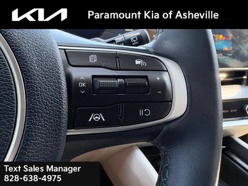 Certified 2025 Kia Sportage EX AWD/4WD image 27