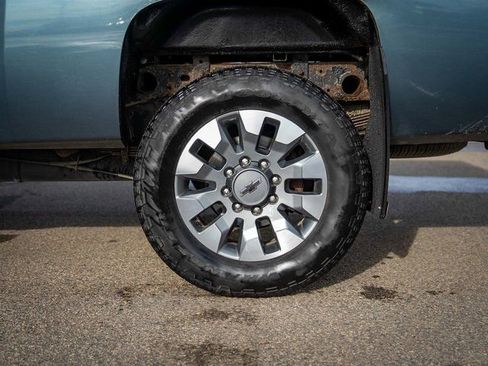 Used 2011 Chevrolet Silverado 2500 LTZ w/ LTZ Plus Package image 9