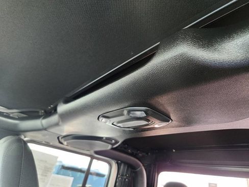 Used 2022 Jeep Gladiator Sport image 19