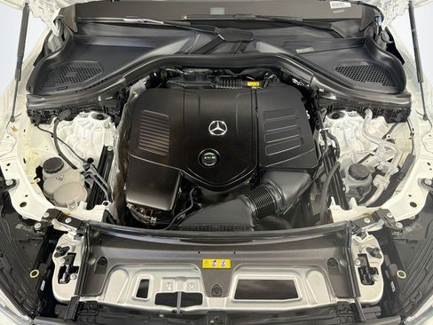 Used 2024 Mercedes-Benz GLC 300 image 11