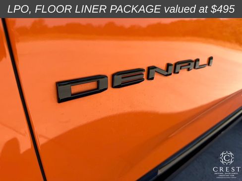 Used 2025 GMC Yukon Denali w/ Sun & Power Step Package AWD/4WD image 4