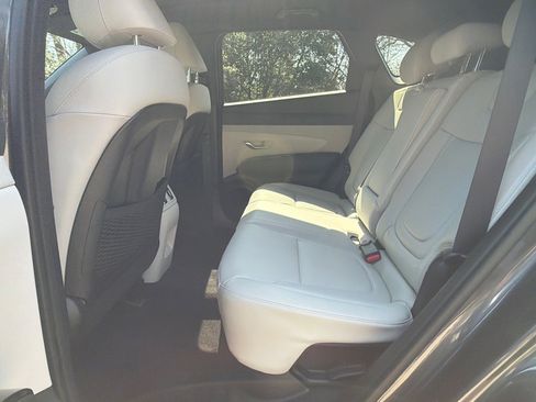 Certified 2025 Hyundai Tucson Limited image 21