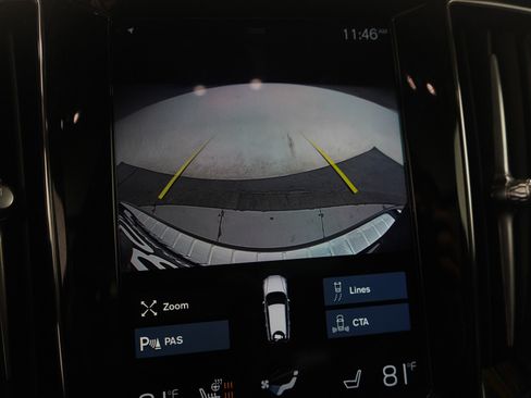 Used 2020 Volvo V60 T5 Cross Country image 33