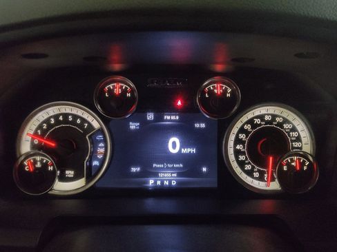Used 2016 RAM 1500 Lone Star RWD image 23