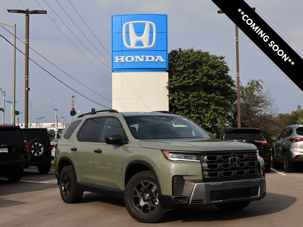 Used 2026 Honda Pilot TrailSport image 1
