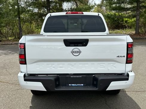 New 2026 Nissan Frontier SV AWD/4WD image 3
