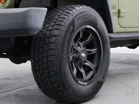 Used 2013 Jeep Wrangler Unlimited Sport AWD/4WD image 8