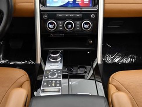Used 2018 Land Rover Discovery HSE Luxury AWD/4WD image 78