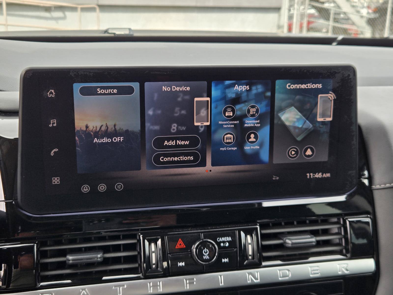 Used 2026 Nissan Pathfinder SV FWD image 7