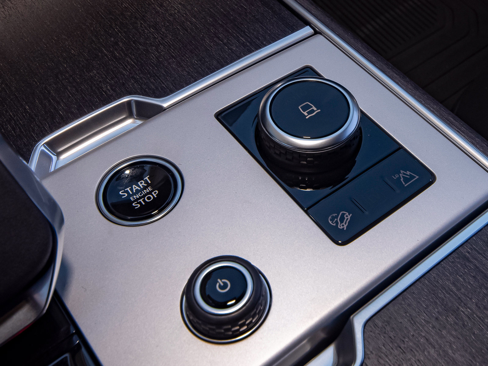 New 2027 Land Rover Range Rover SE AWD/4WD image 29