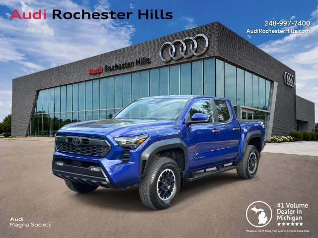 Used 2024 Toyota Tacoma TRD Off-Road AWD/4WD image 1