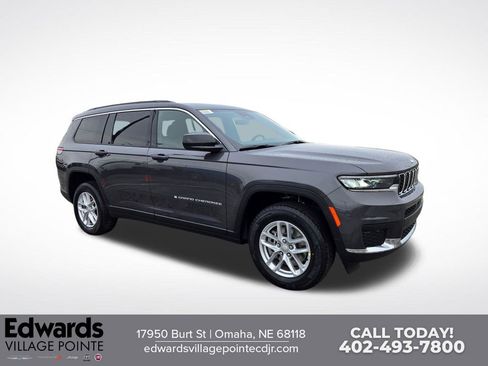 New 2026 Jeep Grand Cherokee L Laredo AWD/4WD image 1